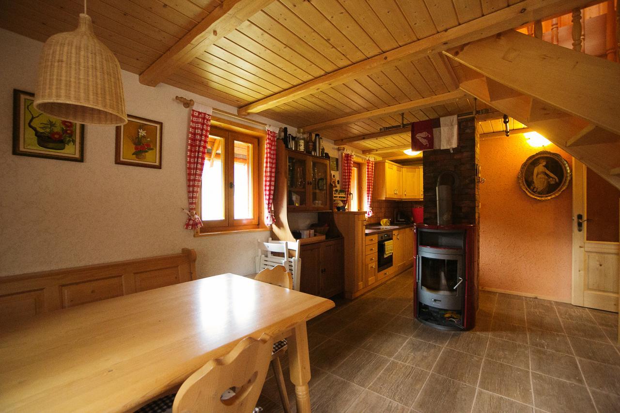Cosy Chalet on Pokljuka - Brunarica Tinkara Zgornje Gorje Bagian luar foto